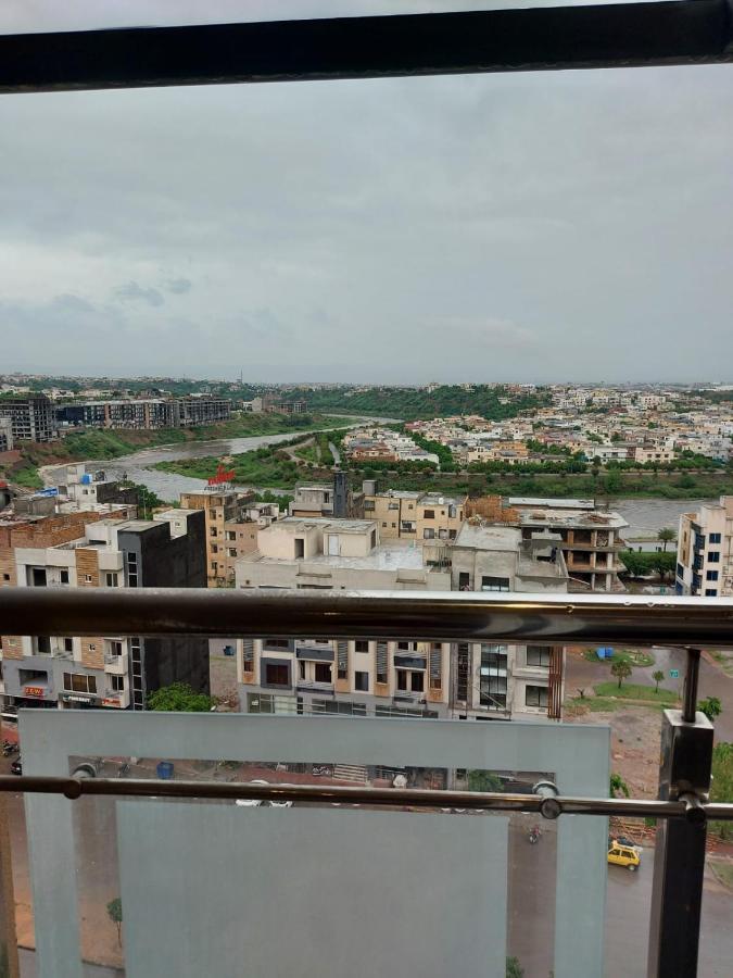 The River View Apartment Rawalpindi Eksteriør bilde