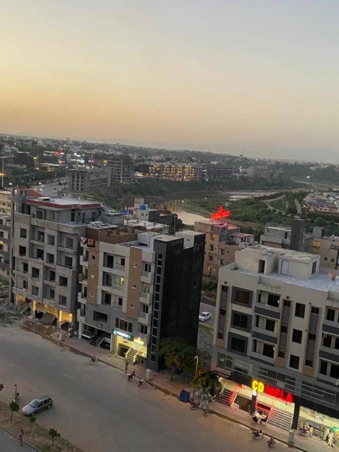 The River View Apartment Rawalpindi Eksteriør bilde