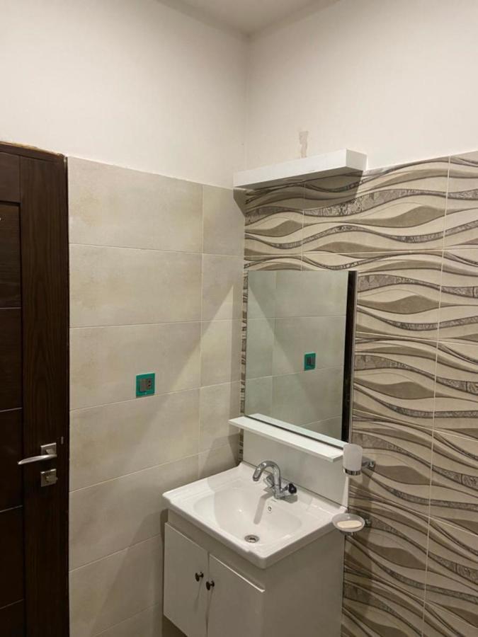 The River View Apartment Rawalpindi Eksteriør bilde